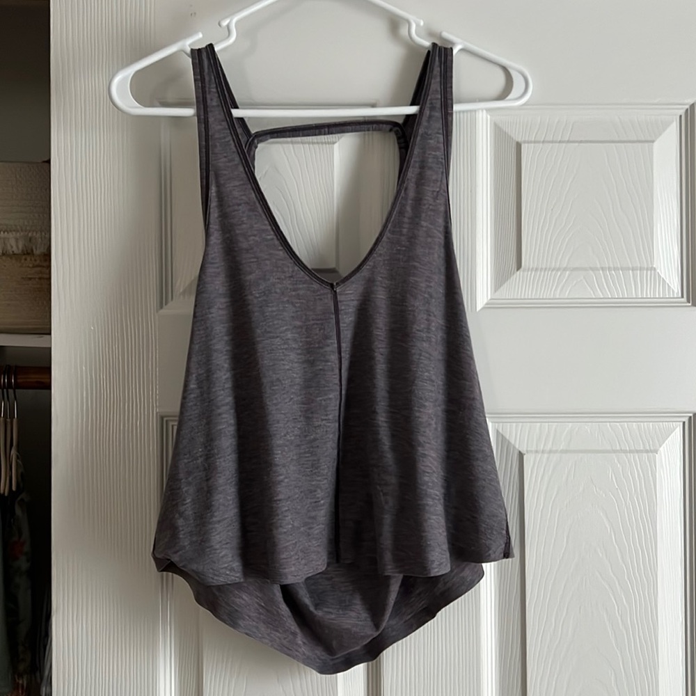 Lulu lemon tank